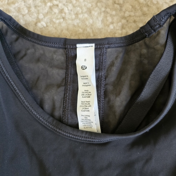 NWT Lululemon Mesh back training cropped training tank size 8 - Picture 3 of 7
